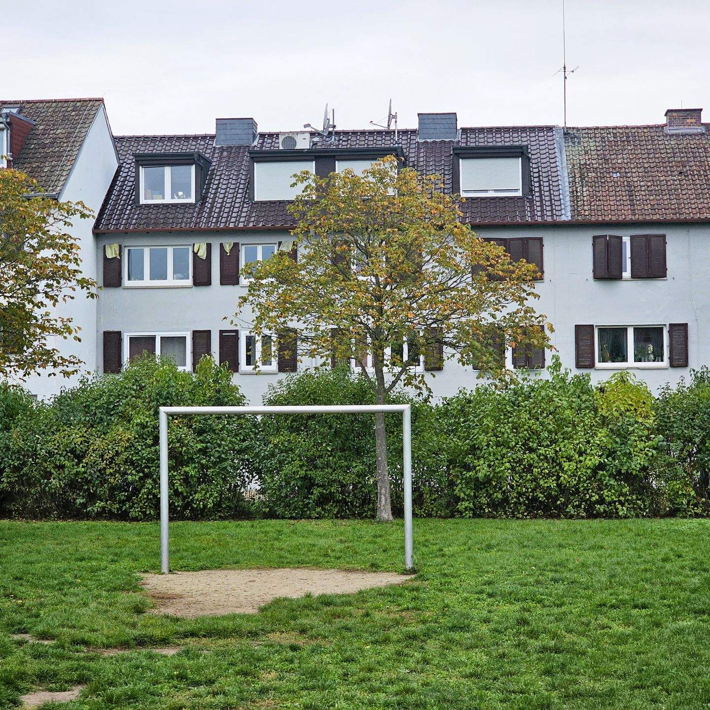 Charmantes 2-Zimmer-Apartment mit Loggia, Tageslichtbad, Keller