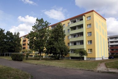 Wohnung zur Miete 360 € 3 Zimmer 56,5 m² 4. Geschoss frei ab 01.08.2024 Eike-von-Repgowe-Str. 01 Süd 43 Dessau-Roßlau 06849