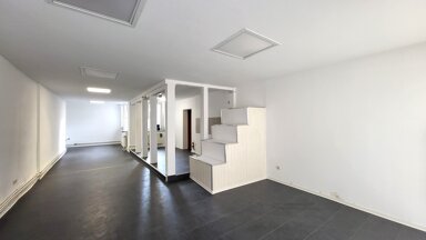 Verkaufsfläche zur Miete 745 € 1 Zimmer 58 m² Verkaufsfläche teilbar ab 58 m² Neuruppin Neuruppin 16816