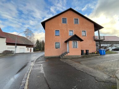 Mehrfamilienhaus zum Kauf als Kapitalanlage geeignet 240.000 € 10 Zimmer 352,4 m² 1.200 m² Grundstück Moosbach Moosbach 92709