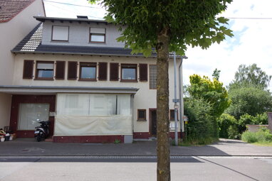 Mehrfamilienhaus zum Kauf 279.000 € 345 m² 1.707 m² Grundstück Innenstadt Neunkirchen 66538