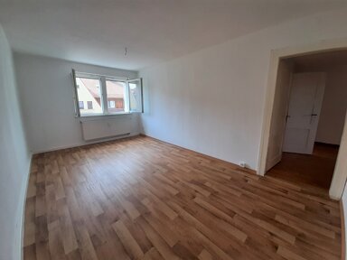 Wohnung zur Miete 294 € 2 Zimmer 58,8 m² 2. Geschoss frei ab sofort O.-Staudinger Straße 4 Löbau Löbau 02708