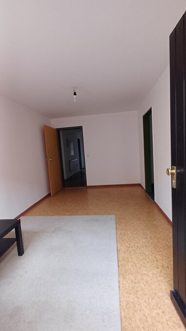 Wohnung zur Miete 950 € 3 Zimmer 78 m² -1. Geschoss Steudacher strasse 14 Haundorf Herzogenaurach 91074