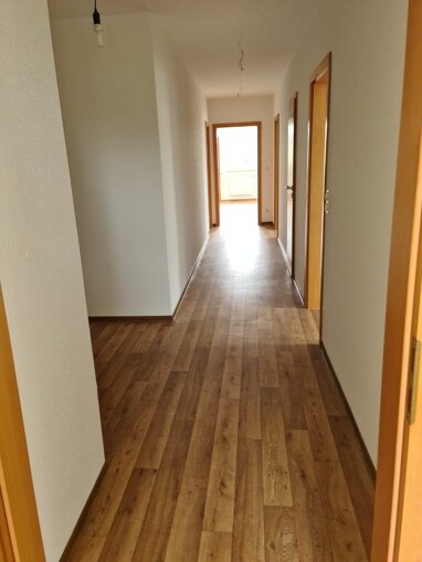 Wohnung zur Miete 725 € 3 Zimmer 94,5 m² 1. Geschoss Bahnhofstraße 50 Suderburg Suderburg 29556