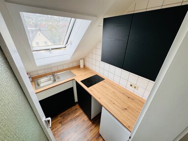 Wohnung zur Miete 950 € 2,5 Zimmer 40 m² 2. Geschoss Plochingen 73207