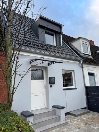 Reihenmittelhaus zur Miete 1.150 € 3 Zimmer 75 m² 105 m² Grundstück frei ab sofort Alt-Kücknitz / Dummersdorf / Roter Hahn Lübeck 23569