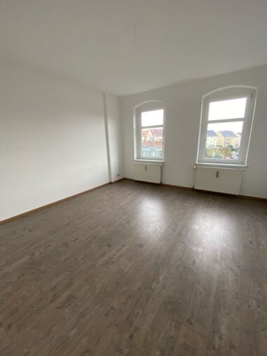 Wohnung zur Miete 310 € 2 Zimmer 62 m² 2. Geschoss Lengenfelder Str. 39 Oberplanitz 571 Zwickau 08064