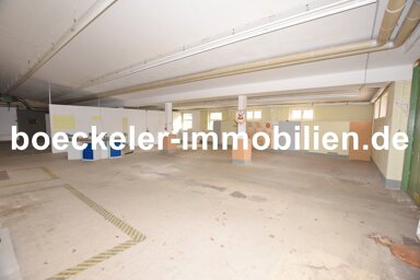 Büro-/Praxisfläche zur Miete provisionsfrei 2.385 € 4 Zimmer 477 m² Bürofläche Naumburg Naumburg 06618