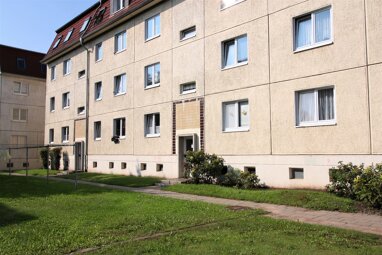 Wohnung zur Miete 327 € 4 Zimmer 70,9 m² 1. Geschoss Pienestraße 20 Oschersleben Oschersleben 39387