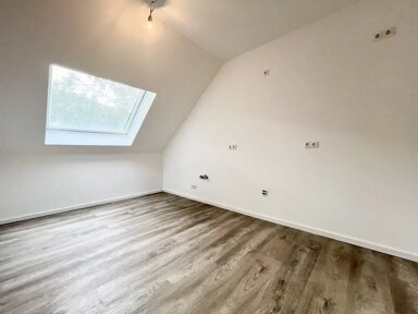 Wohnung zur Miete 700 € 4 Zimmer 98 m² frei ab sofort Fährstr. 4 Barkhausen Porta Westfalica 32457