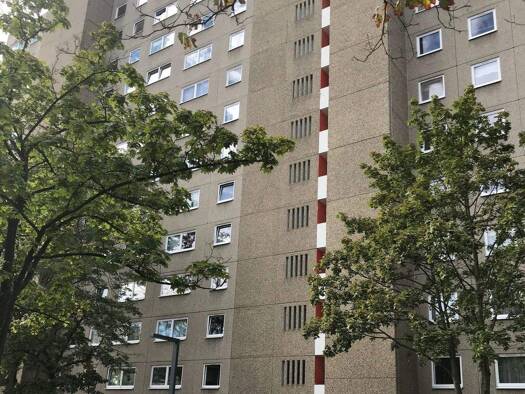 Wohnung zur Miete 669 € 2 Zimmer 60,8 m² 10. Geschoss frei ab 01.02.2026 Mirjam-Pressler-Straße 27 Kranichstein Darmstadt 64289