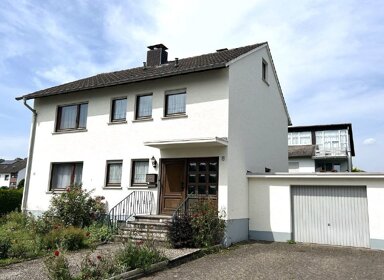 Einfamilienhaus zum Kauf 180.000 € 6 Zimmer 140 m² 611 m² Grundstück Godelheim Höxter 37671