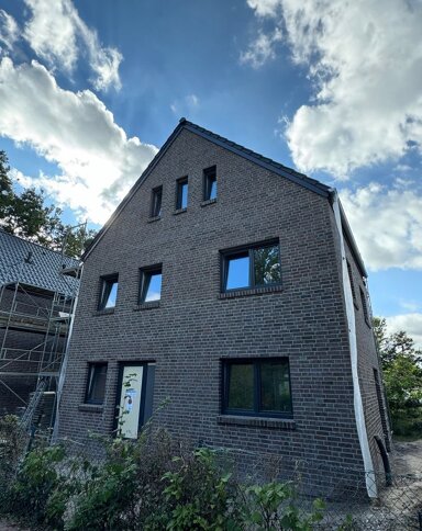 Einfamilienhaus zum Kauf 649.000 € 5 Zimmer 138,2 m² 232 m² Grundstück An der Tonkuhle 4b Thomasburg Oldenburg 26131