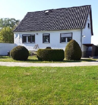 Einfamilienhaus zum Kauf 259.000 € 5 Zimmer 200 m² 2.215 m² Grundstück Klein Bünzow Klein Bünzow 17390