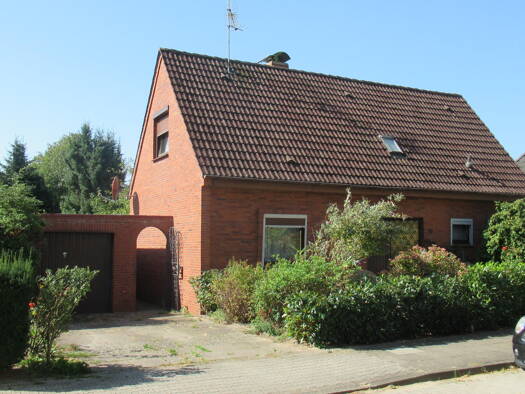 Einfamilienhaus zum Kauf 315.000 € 4 Zimmer 82 m² 574 m² Grundstück frei ab sofort Geesthacht 21502