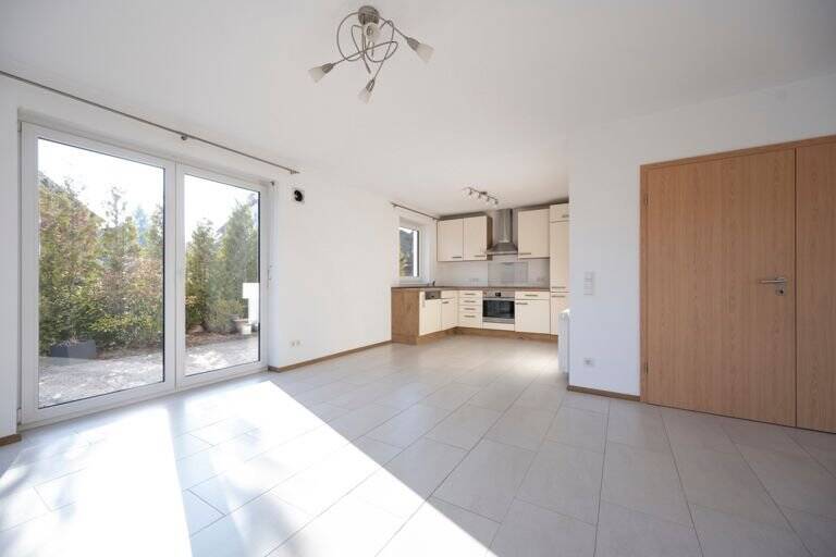 Immobilie in Stelzenberg - Haus mit Einliegerwohnung in 67705 Stelzenberg - Bild 3