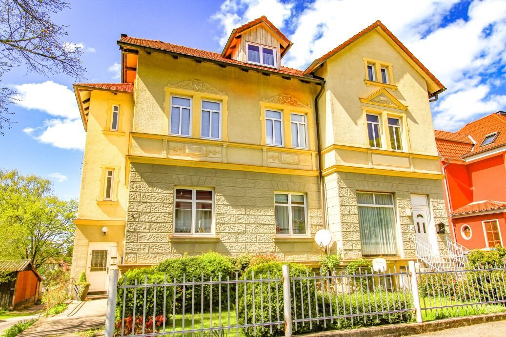 Wohnung zum Kauf 165.000 € 5 Zimmer Eisfeld Eisfeld 98673