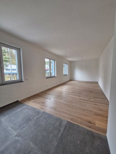 Wohnung zur Miete 1.000 € 3 Zimmer 107 m² Erdgeschoss Ahrstraße 4 Blankenheim Blankenheim 53945