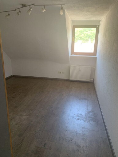 WG-Zimmer zur Miete Wohnen auf Zeit 280 € 15 m² 3. Geschoss Hirsauer Straße 113 Dillweißenstein - Stadtviertel 105 Pforzheim 75175