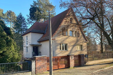 Villa zum Kauf provisionsfrei 1.650.000 € 9 Zimmer 284 m² 903 m² Grundstück frei ab 01.07.2026 Stern Potsdam 14480