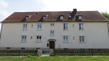 Wohnung zur Miete 900 € 4 Zimmer 105 m² Erdgeschoss Bitterfeldstr. 2 Schkopau Schkopau 06258