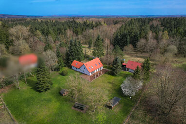 Einfamilienhaus zum Kauf 6 Zimmer 200 m² 6.771 m² Grundstück Mölln-Medow Sehlen (Ortsteil Mölln-Medow) 18528