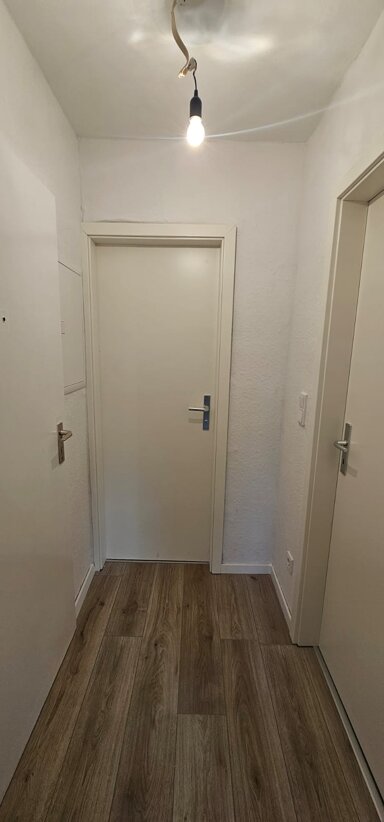 Wohnung zur Miete 279 € 1 Zimmer 34,5 m² 1. Geschoss Husemannstraße 47 Hochheide Duisburg 47198