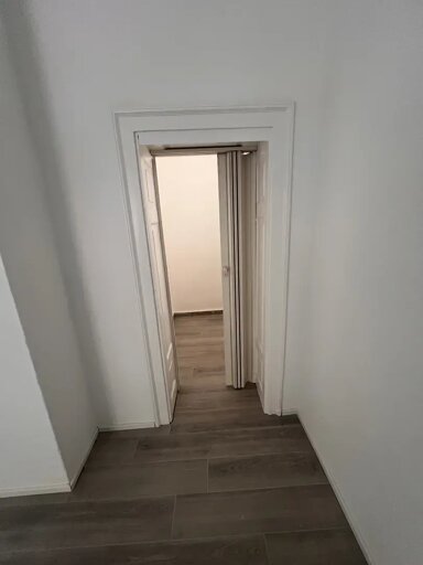 Wohnung zum Kauf provisionsfrei 180.000 € 3 Zimmer 150 m² frei ab sofort Hanns-Martin-Schleyer-Str. Luzenberg Mannheim 68305