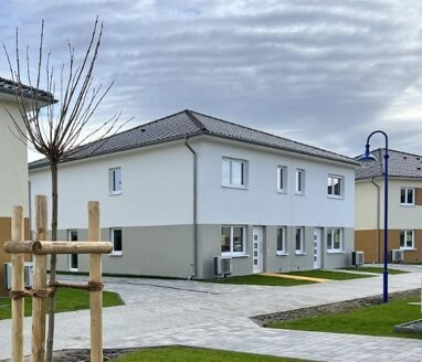Doppelhaushälfte zum Kauf Provisionsfrei 545.000 € 5 Zimmer 140 m² 270 m² Grundstück frei ab sofort Zaunkönigweg 10 Bestensee Bestensee 15741