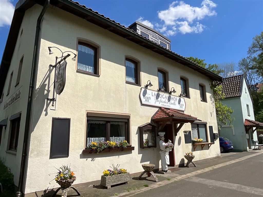 Restaurant zur Miete 720 € 160 m²<br/>Gastrofläche Am Baumbrunnen 1 Gerach Gerach , Oberfr 96161
