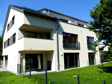 Wohnung zur Miete 1.175 € 2 Zimmer 88,8 m² frei ab sofort Nord Waldkraiburg 84478