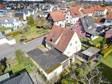 Einfamilienhaus zum Kauf 209.500 € 5,5 Zimmer 114 m² 492 m² Grundstück Höchstadt Höchstadt a.d.Aisch 91315