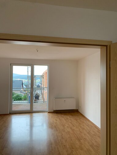 Wohnung zur Miete 380 € 55,8 m² Schulstraße 23 Bernsbach Lauter-Bernsbach 08315