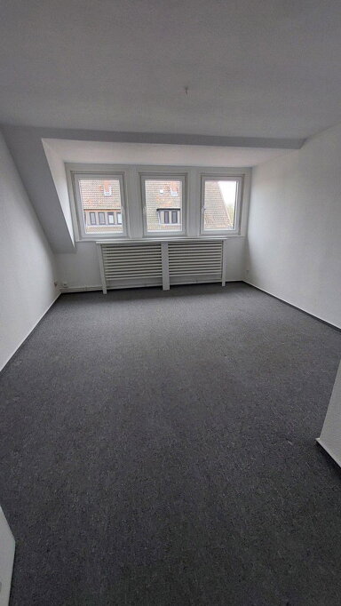 Wohnung zur Miete 635 € 3 Zimmer 69 m² 3. Geschoss Glockberg / Elzweg Helmstedt 38350