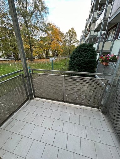 Wohnung zur Miete 317,72 € 3 Zimmer 67,6 m² 1. Geschoss Zschopauer Platz 14 Bernsdorf 420 Chemnitz 09126