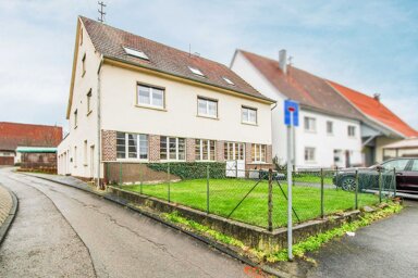 Mehrfamilienhaus zum Kauf als Kapitalanlage geeignet 495.000 € 8 Zimmer 213,4 m² 530 m² Grundstück Wessingen Bisingen 72406