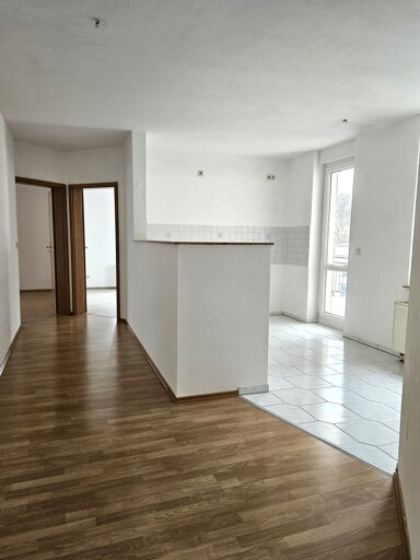 Wohnung zur Miete 520 € 3 Zimmer 94 m² 3. Geschoss frei ab sofort Kopernikusstrasse 6 Debschwitz 1 Gera 07548