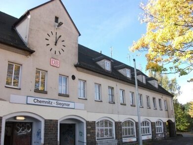 Mehrfamilienhaus zum Kauf 265.000 € 1.350 m² 745 m² Grundstück frei ab sofort Am Siegmarer Bahnhof 2 Siegmar Chemnitz 09117