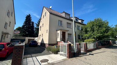 Doppelhaushälfte zum Kauf provisionsfrei 690.000 € 7 Zimmer 145 m² 815 m² Grundstück Berkersheim Frankfurt am Main / Berkersheim 60435