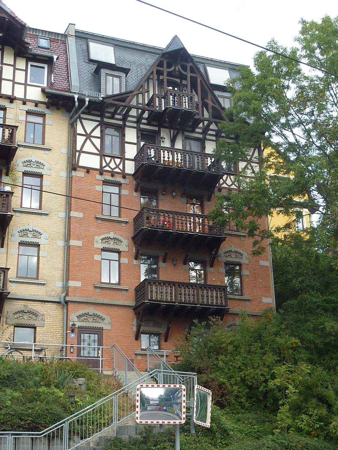 attraktives Mehrfamilienhaus im Südviertel von Jena