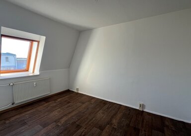 Wohnung zur Miete 282 € 3 Zimmer 60 m² 3. Geschoss Pienestraße 16 Oschersleben Oschersleben 39387