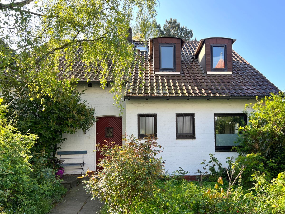 Einfamilienhaus zum Kauf 445.000 € 3,5 Zimmer 120 m²<br/>Wohnfläche 620 m²<br/>Grundstück Kirchrode Hannover / Kirchrode 30559