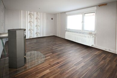 Reihenmittelhaus zum Kauf 89.000 € 5 Zimmer 120 m² 200 m² Grundstück Gröningen Gröningen bei Oschersleben 39397