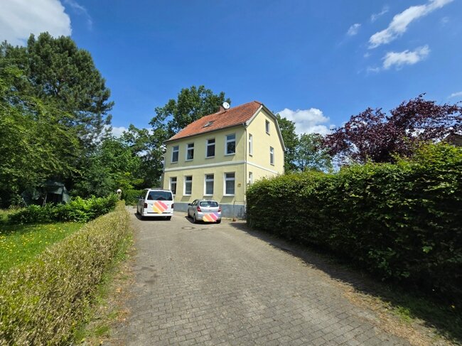 Mehrfamilienhaus zum Kauf 389.000 € 176,9 m²<br/>Wohnfläche 657 m²<br/>Grundstück Klostersande 90 Wahlbezirk 20 Elmshorn / Klostersande 25336