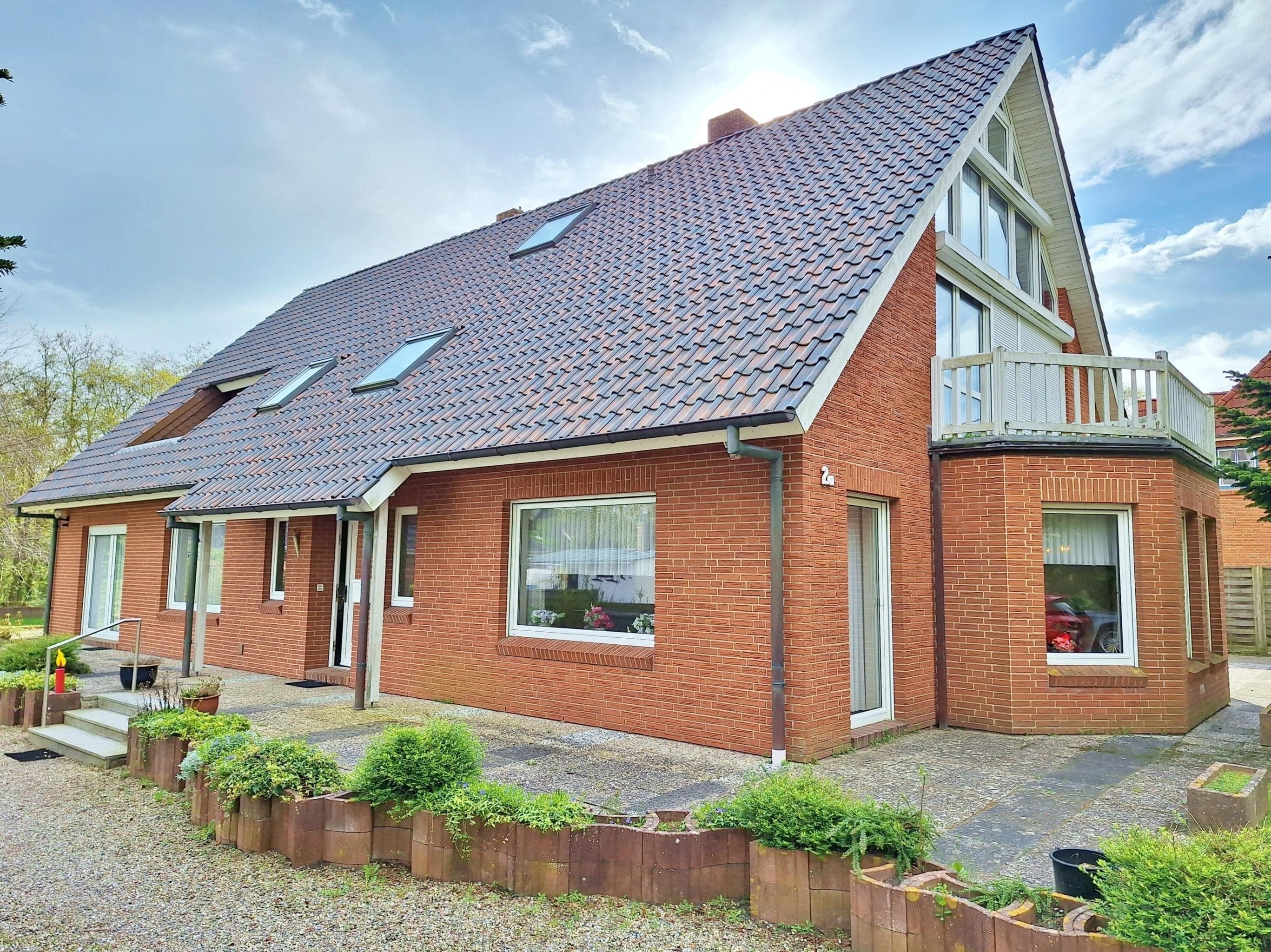 Mehrfamilienhaus zum Kauf 1.290.000 € 8 Zimmer 305 m²<br/>Wohnfläche 1.393 m²<br/>Grundstück Sankt Peter-Ording 25826