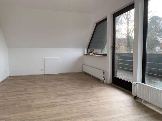 Wohnung zur Miete 995 € 3 Zimmer 83 m² 1. Geschoss frei ab sofort Stade 21682