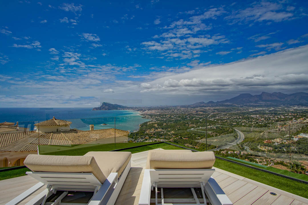 Villa zum Kauf 2.700.000 € 547 m²<br/>Wohnfläche 908 m²<br/>Grundstück Altea 03590