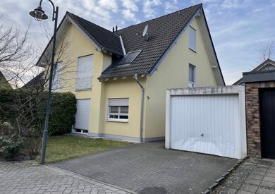 Doppelhaushälfte zum Kauf 312.000 € 5 Zimmer 145 m² 267 m² Grundstück Kriegsdorf Troisdorf 53844