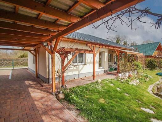 Einfamilienhaus zum Kauf provisionsfrei 990.000 € 3 Zimmer 75 m² 858 m² Grundstück Ketzin 14669