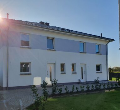 Doppelhaushälfte zum Kauf 698.800 € 5 Zimmer 120 m² 520 m² Grundstück Am Dorfteich Biestow Rostock 18055
